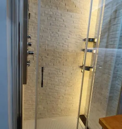 Vanessa Bed & Breakfast 3*